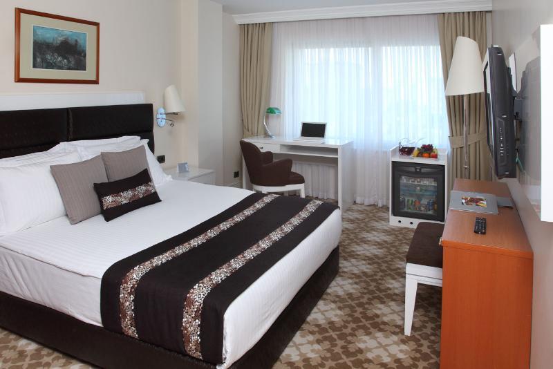 Jura Hotels Mavi Suermeli Adana Buitenkant foto